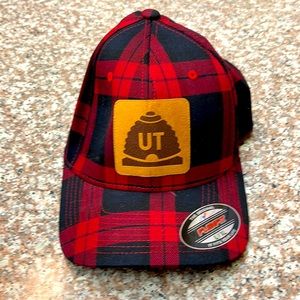 Plaid Utah hive hat, never worn